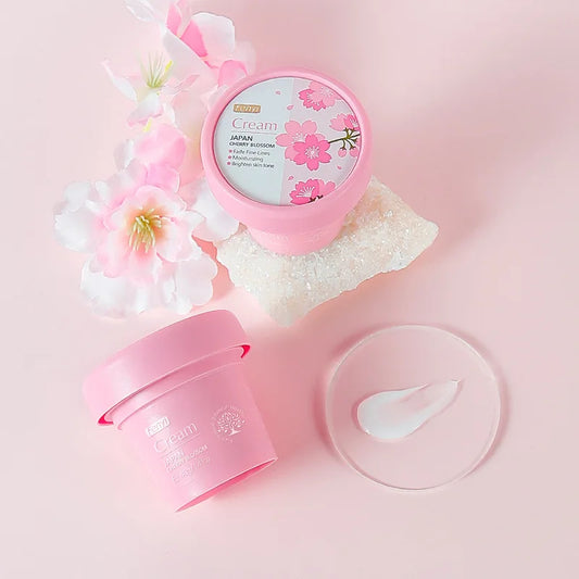Cherry Facial Skin Moisturizer Cream Anti-Dryness Skin Nourishment Long-Lasting Moisturization Rich Cream Winter skincare 40g