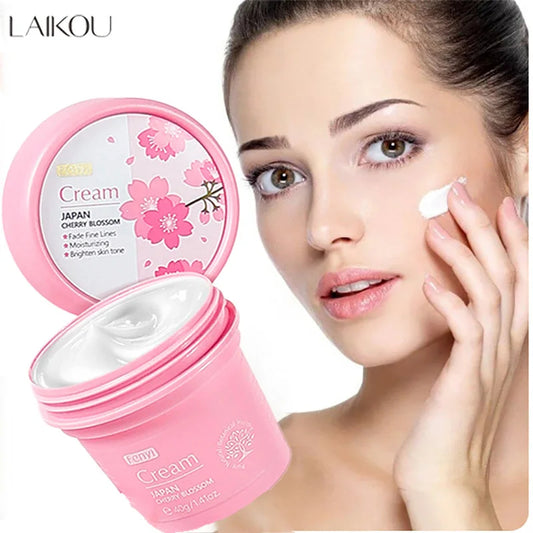Cherry Facial Skin Moisturizer Cream Anti-Dryness Skin Nourishment Long-Lasting Moisturization Rich Cream Winter skincare 40g